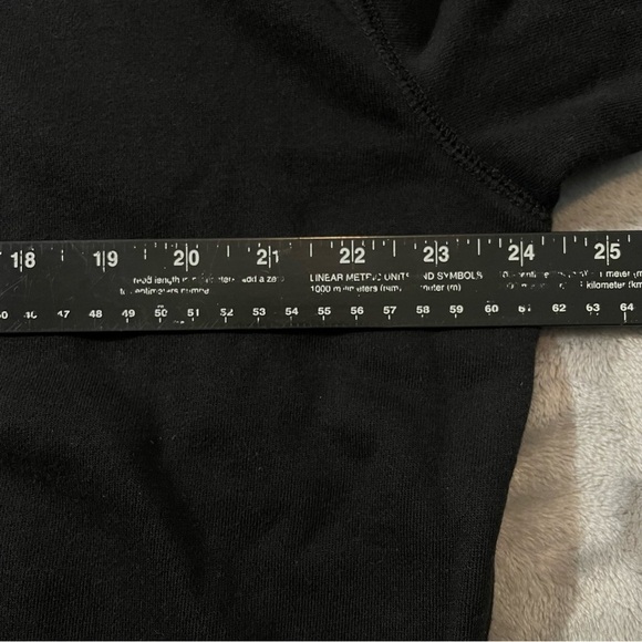 Meters/Bonwe Melting Sadness MTEE Black “Viva La Carrot” Graphic Hoodie Size M - Picture 8 of 9